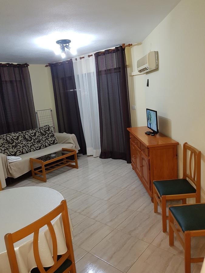 Apartamentos Olympia Center La Manga del Mar Menor Luaran gambar
