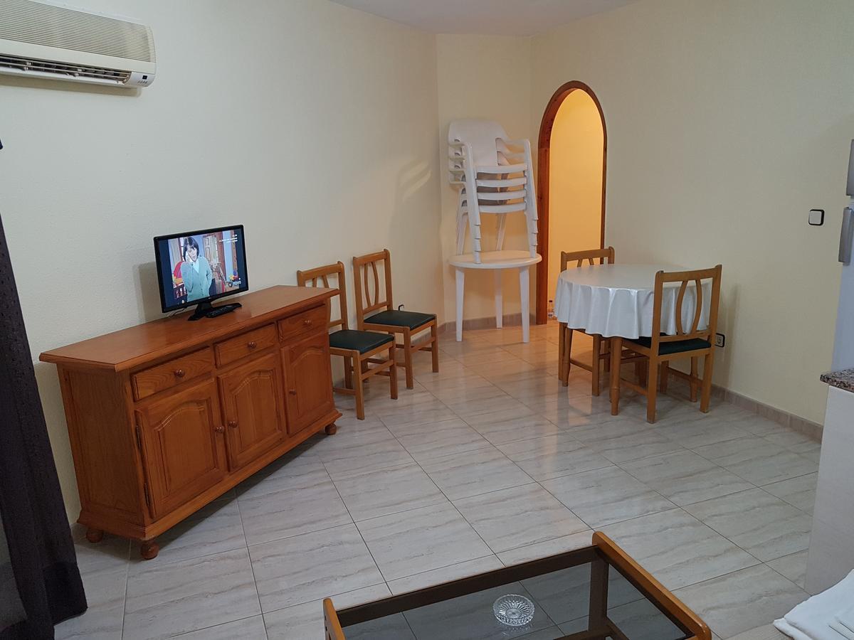 Apartamentos Olympia Center La Manga del Mar Menor Luaran gambar