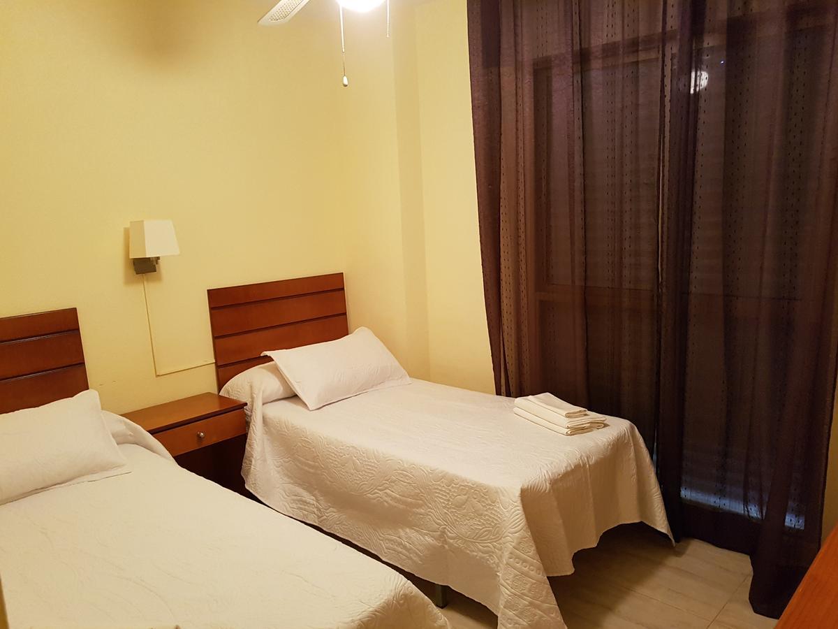 Apartamentos Olympia Center La Manga del Mar Menor Luaran gambar