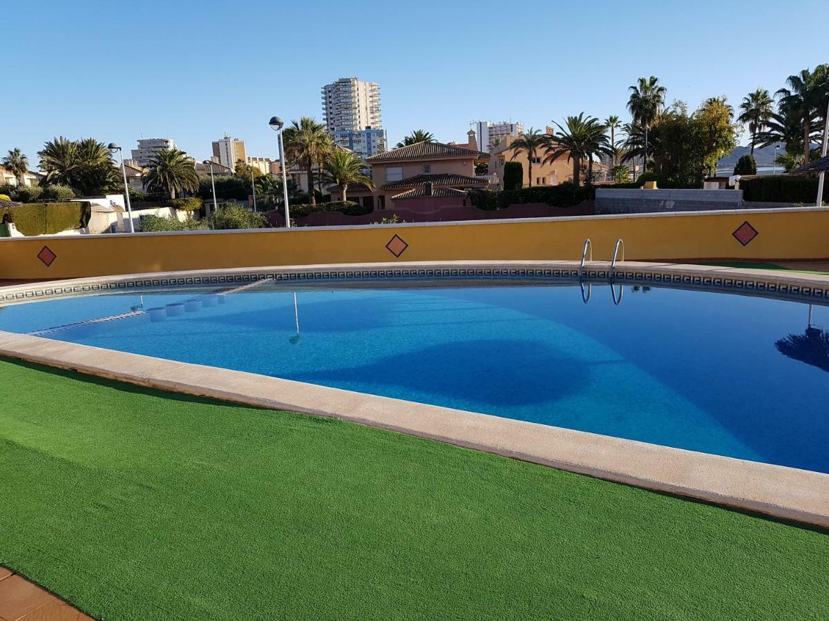 Apartamentos Olympia Center La Manga del Mar Menor Luaran gambar